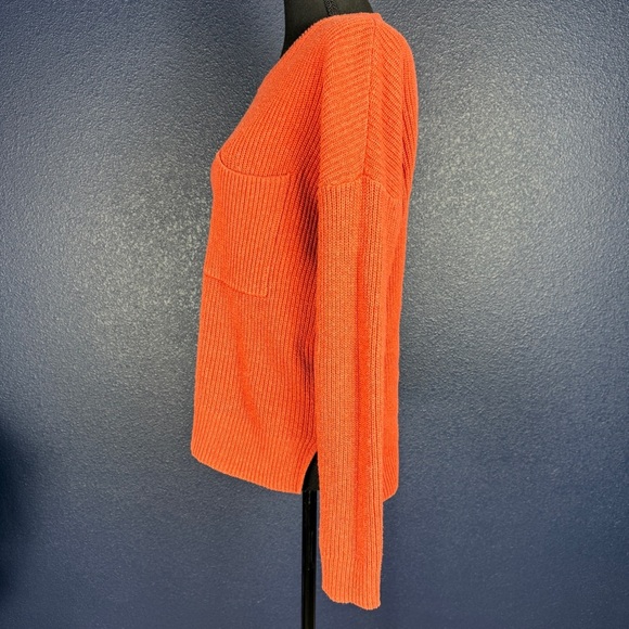 Madewell Thompson Pocket Pullover Sweater, Heather Lipstick coral orange, Small - Picture 5 of 9
